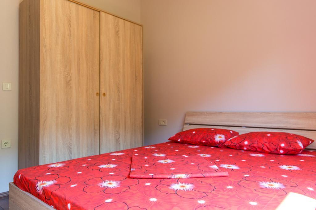 Apartment Bambo Tre Sorrele Kotor Exterior foto